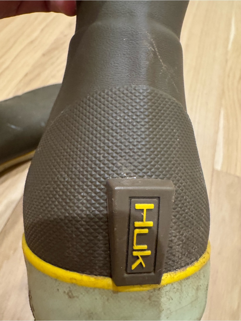 Huk Men’s Olive Rubber Ankle Boots with Yellow Trim - Picture 10 of 10